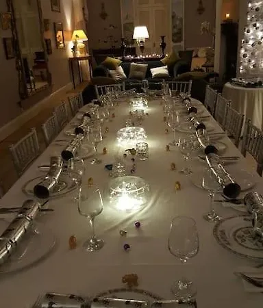 Loughcrew House Villa *