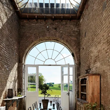 Villa Loughcrew House *